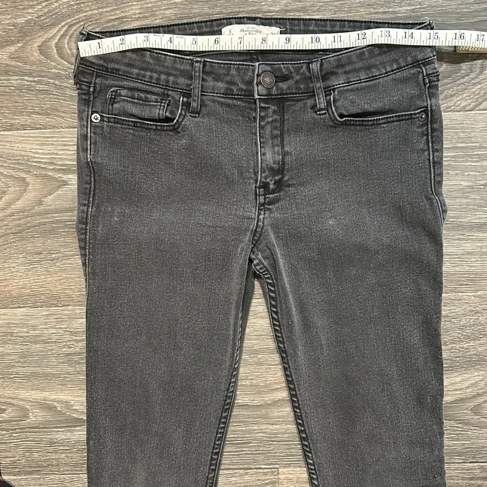 Abercrombie & Fitch 6 / 28 Skinny Jeans Denim Gray Low Rise Neutral Y2K Hipster